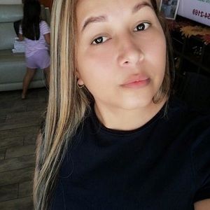 Meet your Posher, Daniela